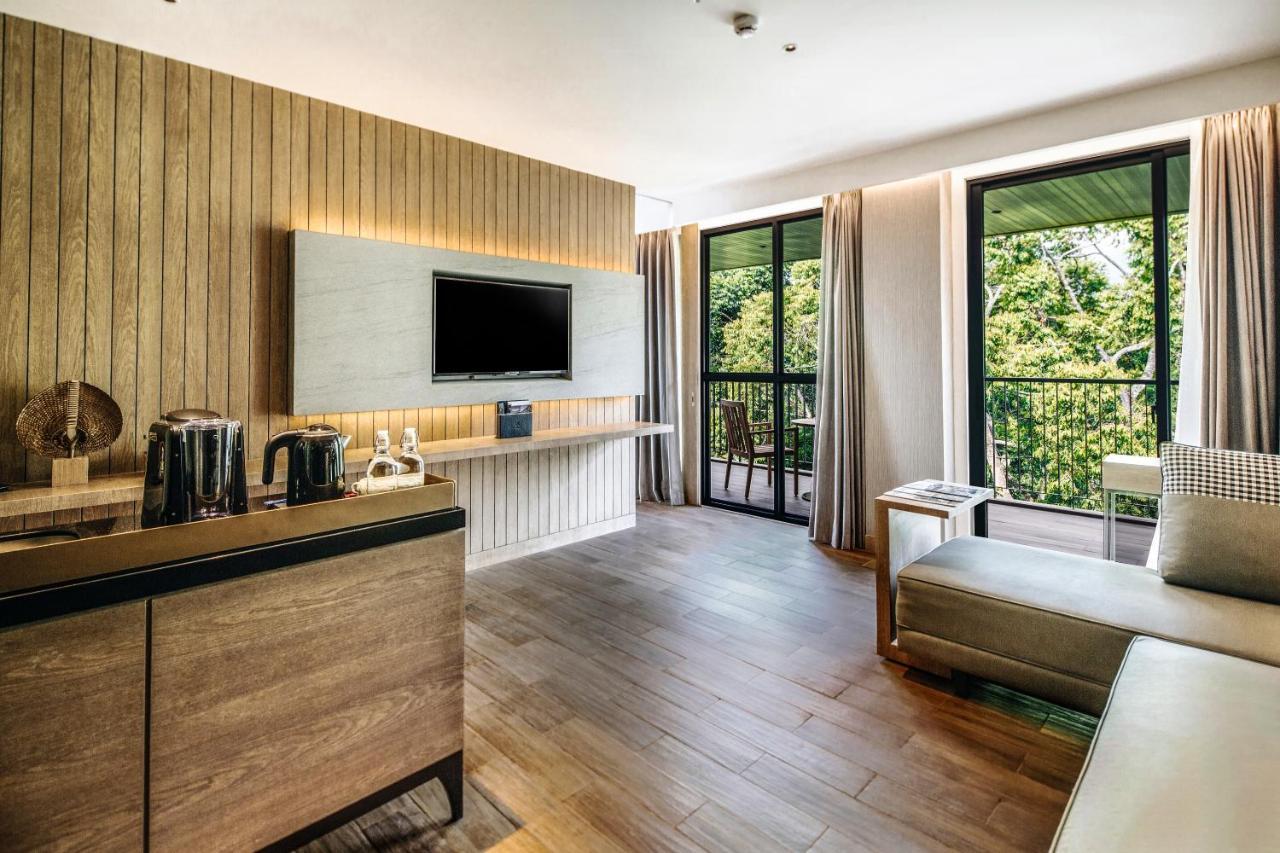 The Botanica Sanctuary Hotel Puncak Exterior foto Deluxe Room